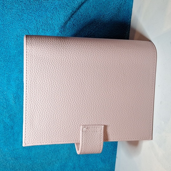 A6 Personal Notebook Binder, 6 Ring, Soft Leather A6 Planner, Rose gold Rings - Picture 7 of 10